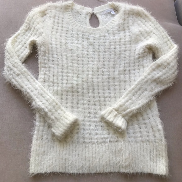 LC Lauren Conrad Sweaters - 🔥LC Lauren Conrad Fuzzy Cream Sweater!!